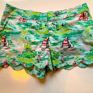 Crown and Ivy Buttercup shorts with sailboats.
